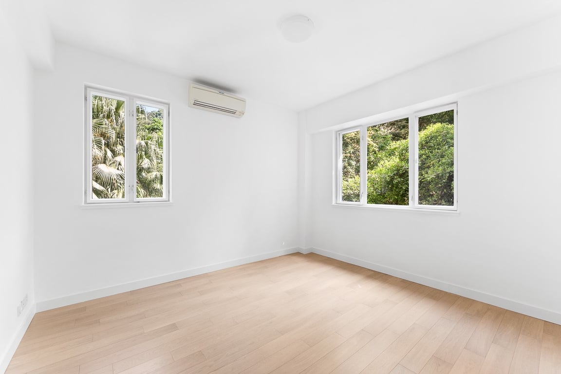 https://img.propertyraptor.com/cdn-cgi/imagedelivery/KD5bF_AFL0JDTbKLWF7z9g/ap8/ap8_001/hornet/prp/img/f1a948eb5e37008ad5c4b450c13c06da-wtm.jpg/public