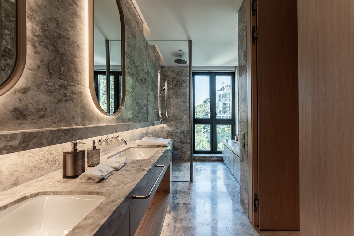 https://img.propertyraptor.com/cdn-cgi/imagedelivery/KD5bF_AFL0JDTbKLWF7z9g/ap8/ap8_001/hornet/prp/img/f242af68b37946baefad10336d8bf437-wtm.jpg/public