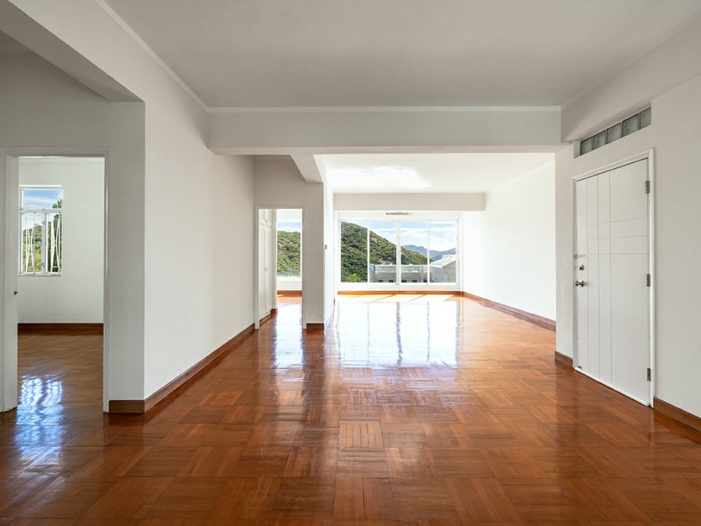 8-14 Cape Road