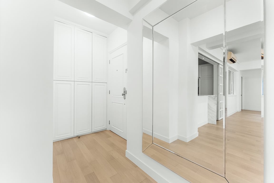 https://img.propertyraptor.com/cdn-cgi/imagedelivery/KD5bF_AFL0JDTbKLWF7z9g/ap8/ap8_001/hornet/prp/img/f32fc5d80df05231cbea0c95b5fefc07-wtm.jpg/public