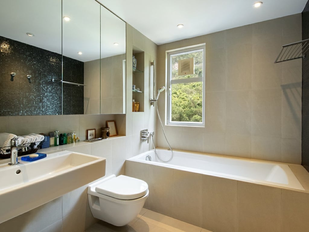 https://img.propertyraptor.com/cdn-cgi/imagedelivery/KD5bF_AFL0JDTbKLWF7z9g/ap8/ap8_001/hornet/prp/img/f35cd2b1fea5def53b31b63139dfc63d.jpg/public