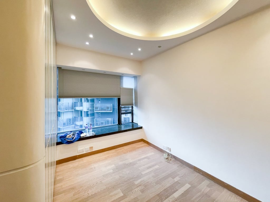 11 Macdonnell Road
