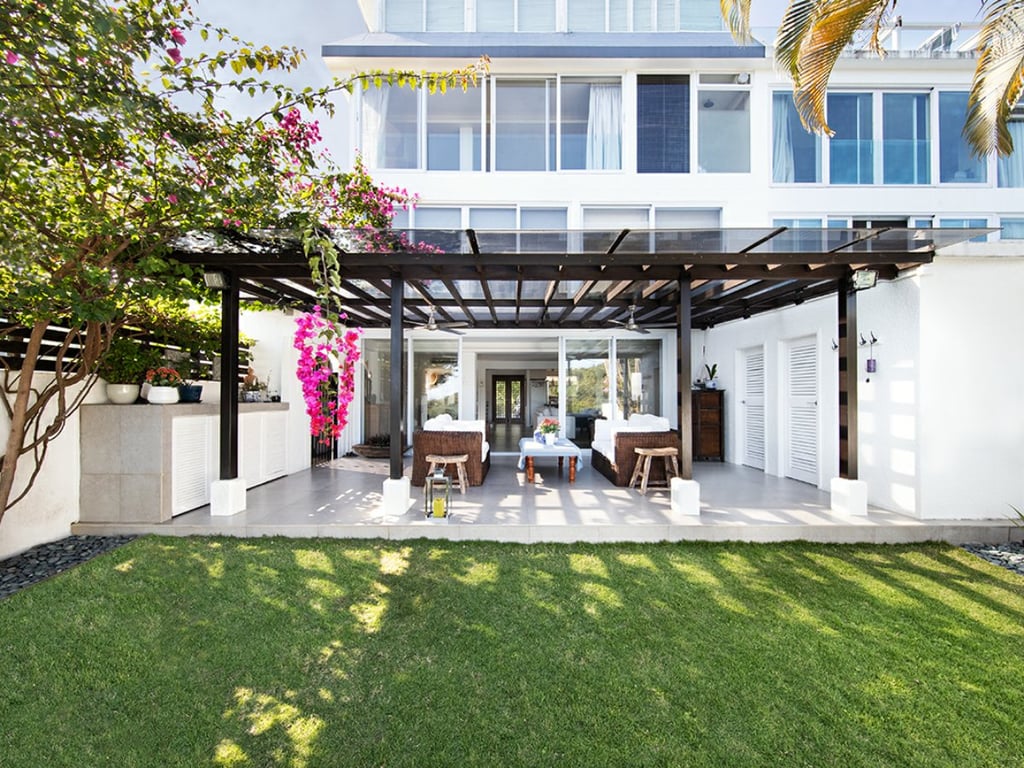 https://img.propertyraptor.com/cdn-cgi/imagedelivery/KD5bF_AFL0JDTbKLWF7z9g/ap8/ap8_001/hornet/prp/img/f4787b1b20ffe1da3934aca0777bf11f.jpg/public