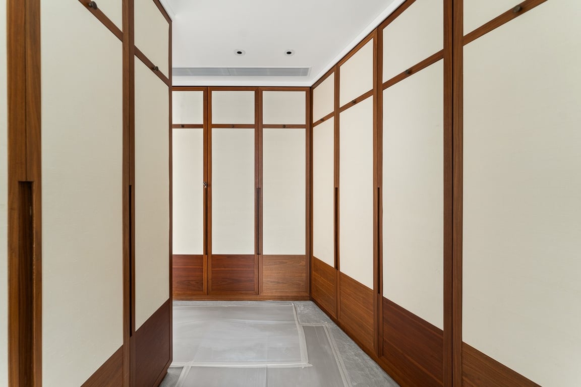 https://img.propertyraptor.com/cdn-cgi/imagedelivery/KD5bF_AFL0JDTbKLWF7z9g/ap8/ap8_001/hornet/prp/img/f479bf0d1c3b4f4672e4e8fdedeb557c-wtm.jpg/public