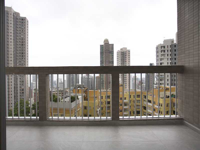 https://img.propertyraptor.com/cdn-cgi/imagedelivery/KD5bF_AFL0JDTbKLWF7z9g/ap8/ap8_001/hornet/prp/img/f645bb0732087162153b95de978b7347.jpg/public