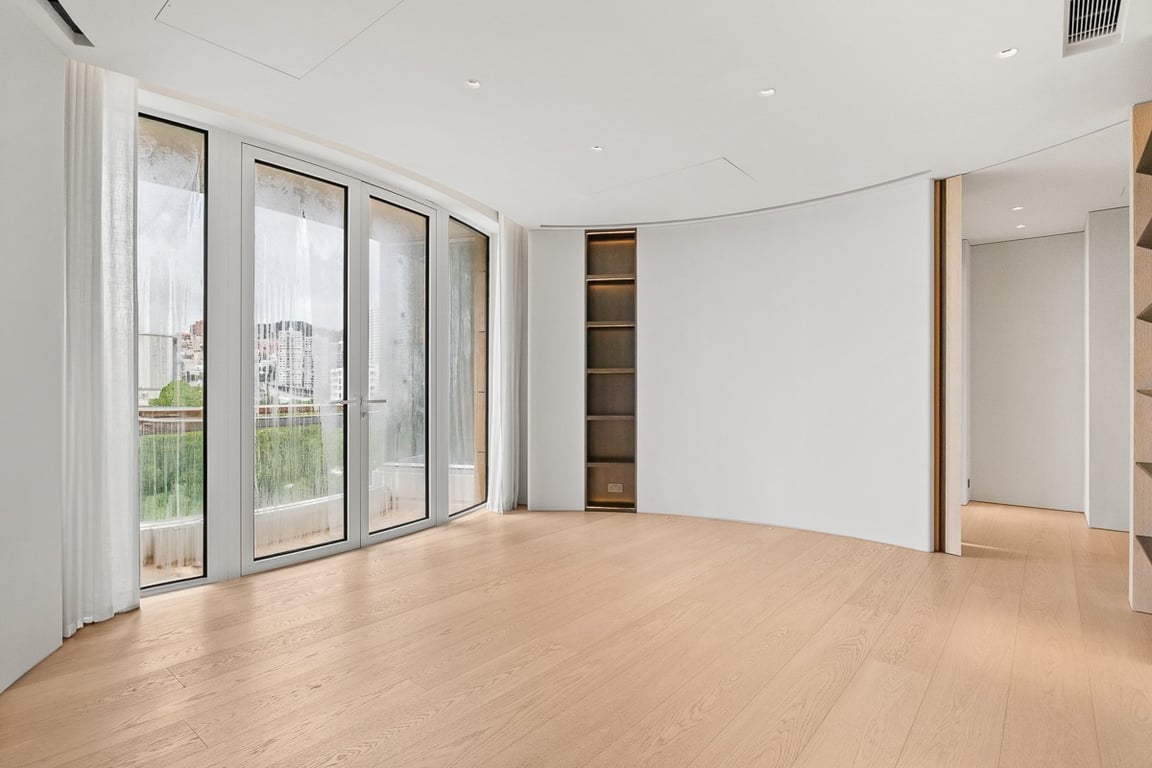 https://img.propertyraptor.com/cdn-cgi/imagedelivery/KD5bF_AFL0JDTbKLWF7z9g/ap8/ap8_001/hornet/prp/img/f6da657198884fc7ecc2bc69427e9c67-wtm.jpg/public