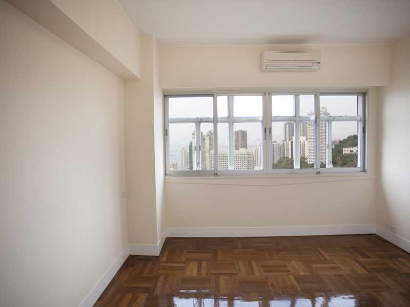 Pokfulam Court