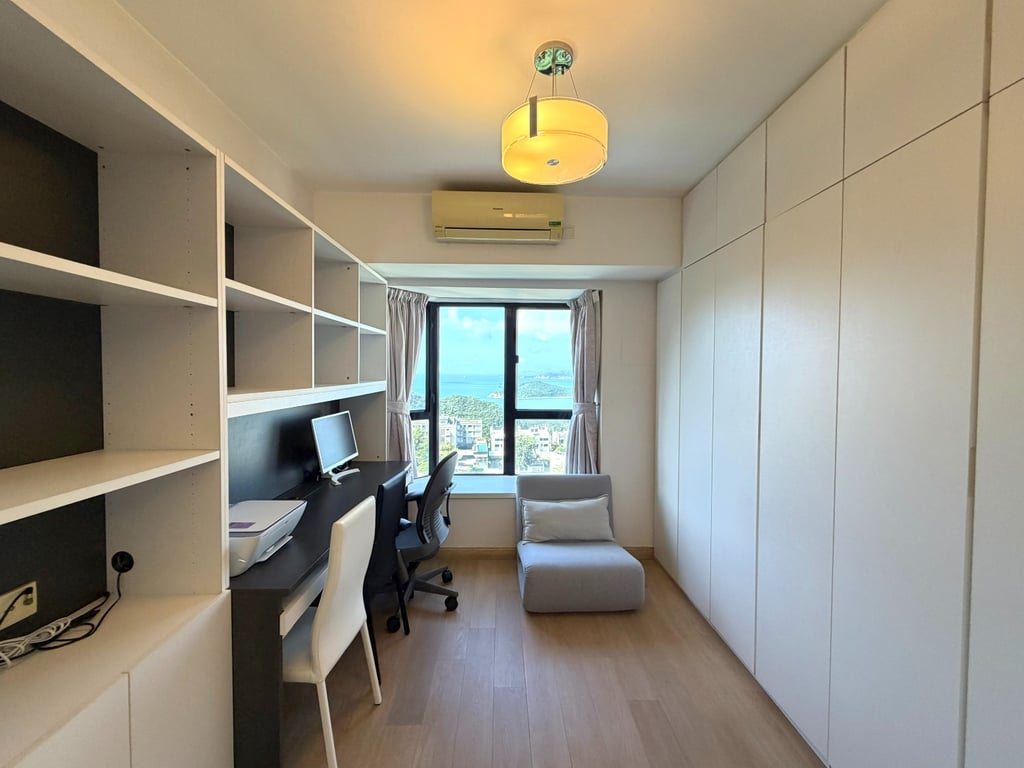 https://img.propertyraptor.com/cdn-cgi/imagedelivery/KD5bF_AFL0JDTbKLWF7z9g/ap8/ap8_001/hornet/prp/img/f709c4a486919feb27cfb7085b576f52-wtm.jpg/public