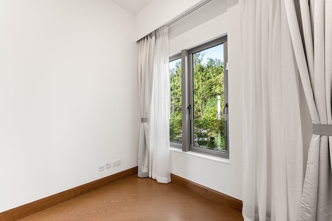 https://img.propertyraptor.com/cdn-cgi/imagedelivery/KD5bF_AFL0JDTbKLWF7z9g/ap8/ap8_001/hornet/prp/img/f789bd439ee10d600cea089475f08ced-wtm.jpg/public