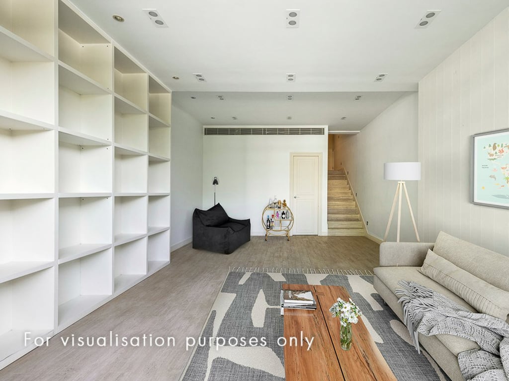 https://img.propertyraptor.com/cdn-cgi/imagedelivery/KD5bF_AFL0JDTbKLWF7z9g/ap8/ap8_001/hornet/prp/img/f799c29028a18a9c0691c482e5624404.jpg/public