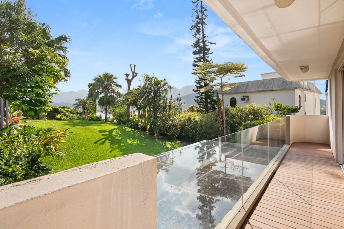 https://img.propertyraptor.com/cdn-cgi/imagedelivery/KD5bF_AFL0JDTbKLWF7z9g/ap8/ap8_001/hornet/prp/img/f8c778d0997aa49ecbd01c14858cd266-wtm.jpg/public
