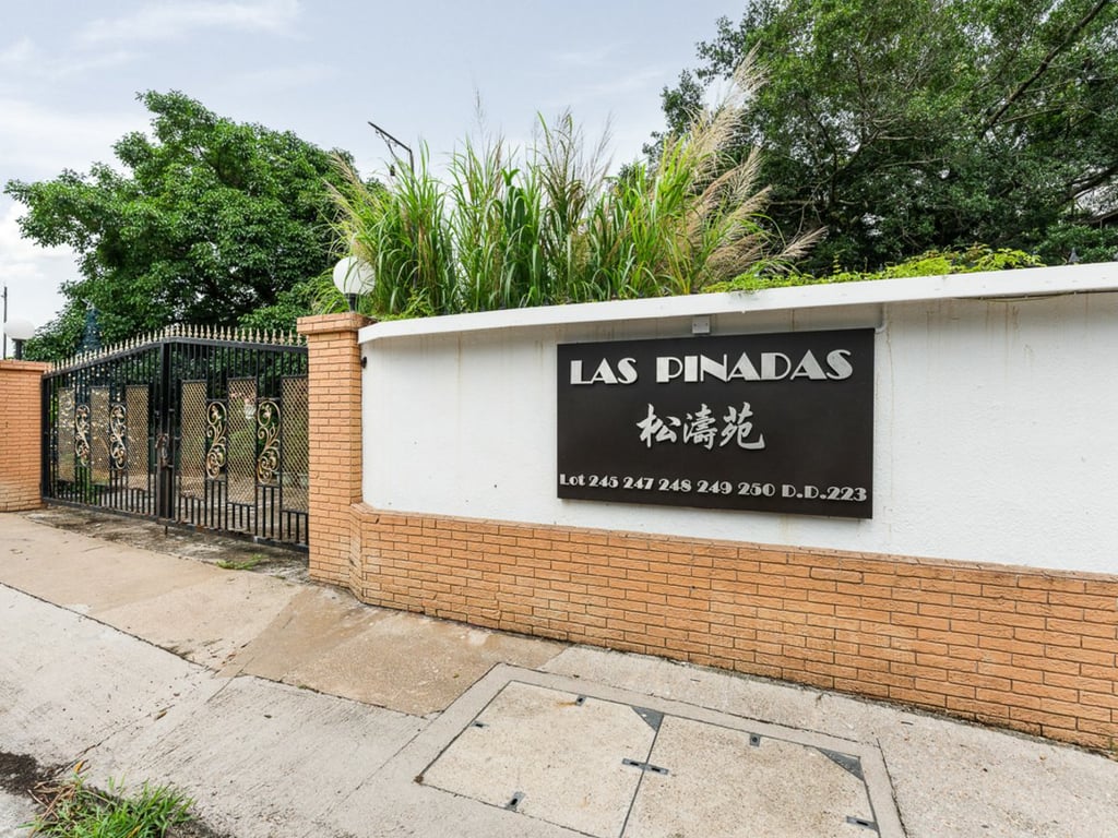 https://img.propertyraptor.com/cdn-cgi/imagedelivery/KD5bF_AFL0JDTbKLWF7z9g/ap8/ap8_001/hornet/prp/img/f934b178597990a34de39f5cb89adaee-wtm.jpg/public