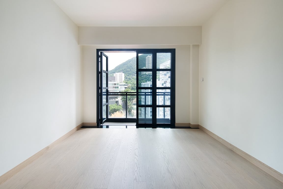 https://img.propertyraptor.com/cdn-cgi/imagedelivery/KD5bF_AFL0JDTbKLWF7z9g/ap8/ap8_001/hornet/prp/img/f9fbd50edd9a223e5ed3d31413d81e95-wtm.jpg/public