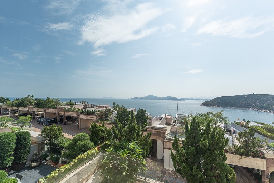 https://img.propertyraptor.com/cdn-cgi/imagedelivery/KD5bF_AFL0JDTbKLWF7z9g/ap8/ap8_001/hornet/prp/img/fa09ebaf7e1d43910dd78ef54c5f2ad7-wtm.jpg/public