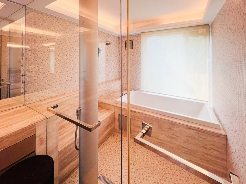 https://img.propertyraptor.com/cdn-cgi/imagedelivery/KD5bF_AFL0JDTbKLWF7z9g/ap8/ap8_001/hornet/prp/img/fa1804bb7cb3b85aeafed088911a03cf-wtm.jpg/public