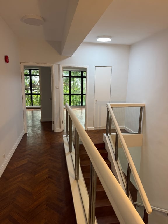 https://img.propertyraptor.com/cdn-cgi/imagedelivery/KD5bF_AFL0JDTbKLWF7z9g/ap8/ap8_001/hornet/prp/img/fa271e5bdee37961b4f4b2b395531aad-wtm.jpg/public