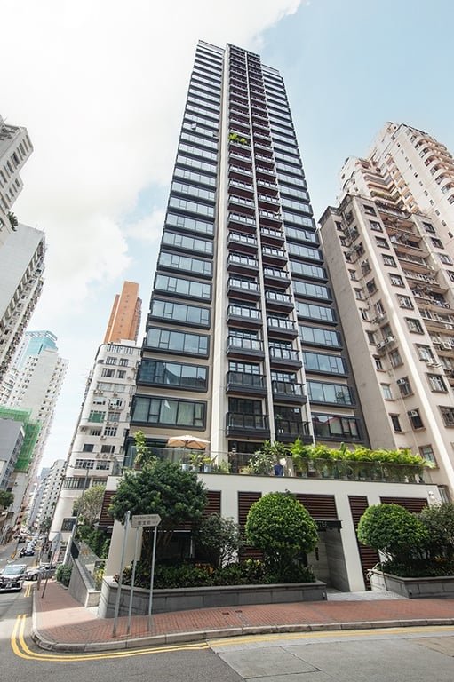 https://img.propertyraptor.com/cdn-cgi/imagedelivery/KD5bF_AFL0JDTbKLWF7z9g/ap8/ap8_001/hornet/prp/img/fa7a71411eb919aa6ad7e96d54e93320-wtm.jpg/public