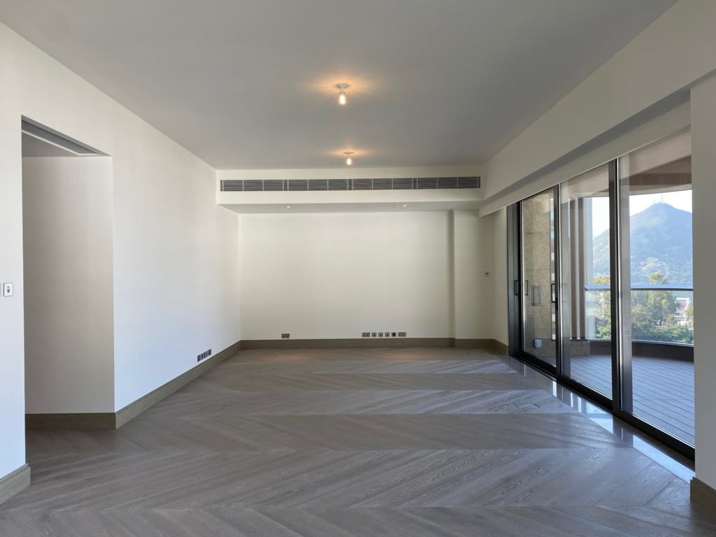 8 Deep Water Bay Drive Twr 2
