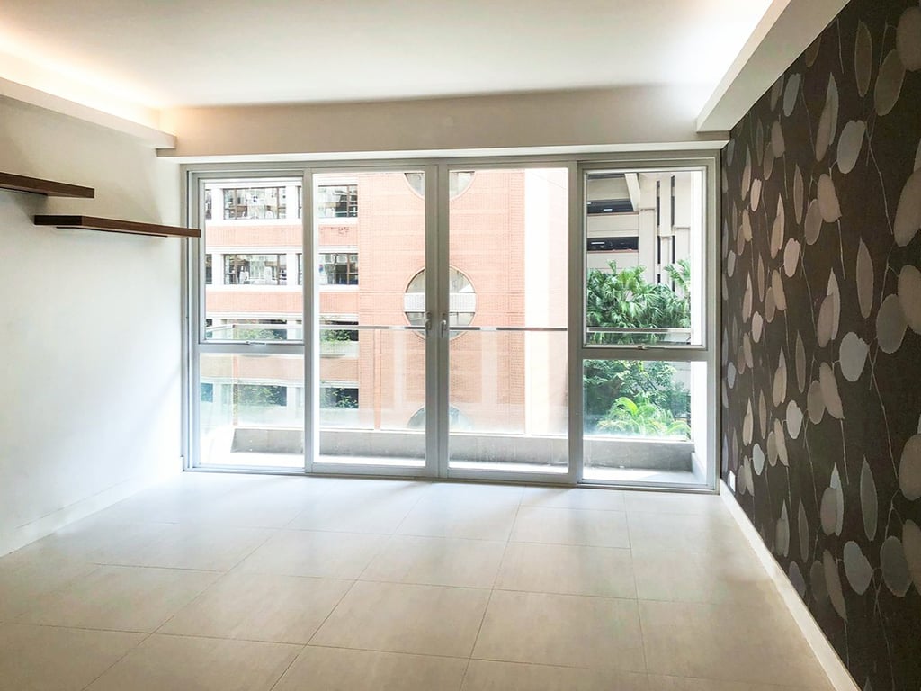 Phoenix Court