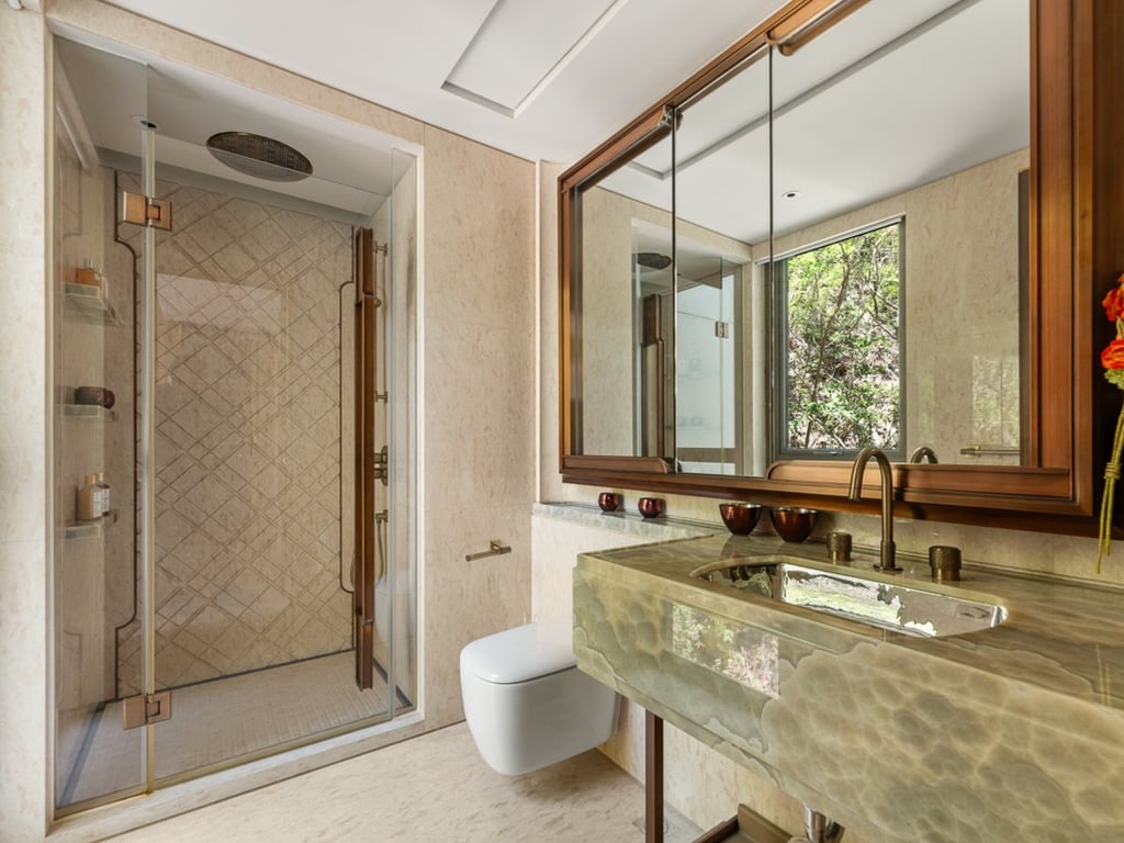 https://img.propertyraptor.com/cdn-cgi/imagedelivery/KD5bF_AFL0JDTbKLWF7z9g/ap8/ap8_001/hornet/prp/img/fb697558b9711188e14256b8d1ece693-wtm.jpg/public