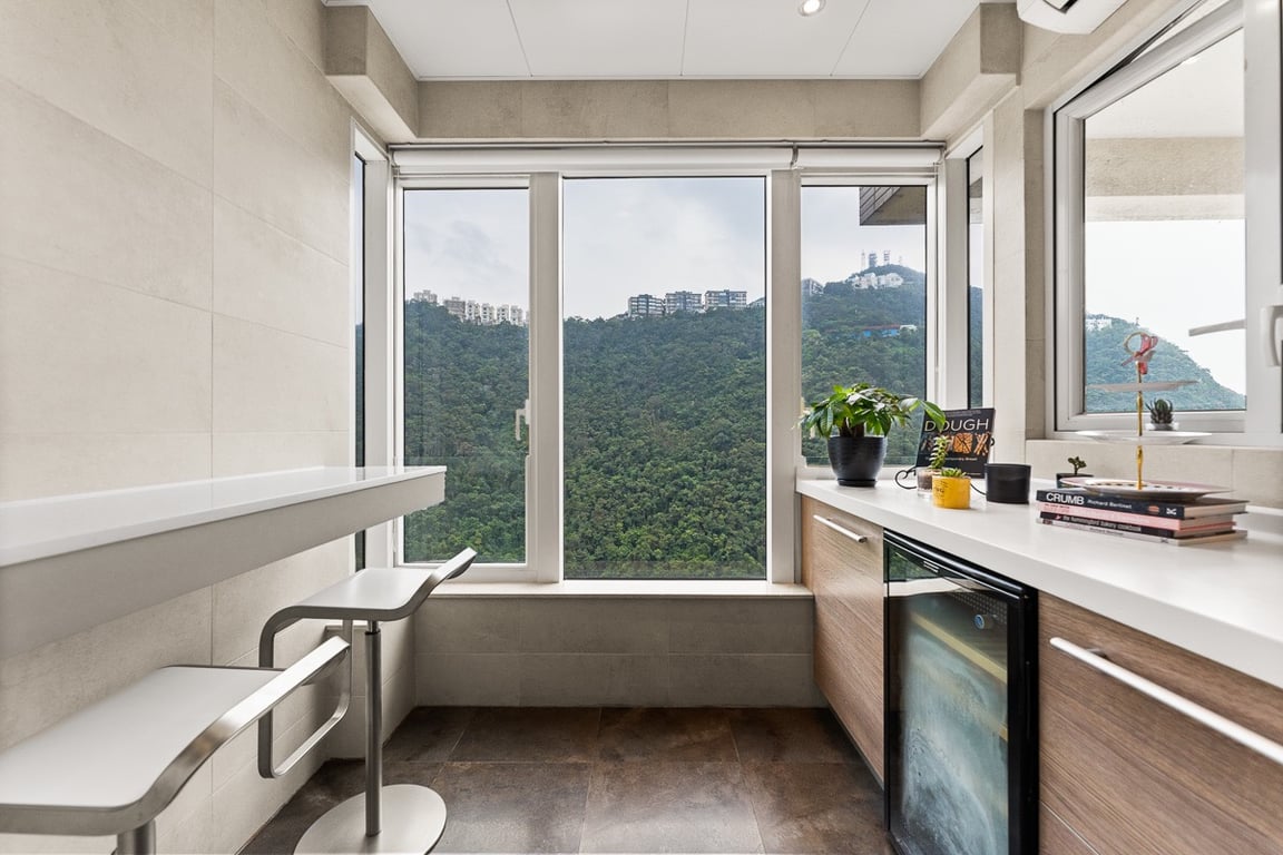 https://img.propertyraptor.com/cdn-cgi/imagedelivery/KD5bF_AFL0JDTbKLWF7z9g/ap8/ap8_001/hornet/prp/img/fb7d08f052f2bfbedf09e3a47ecb76a4-wtm.jpg/public