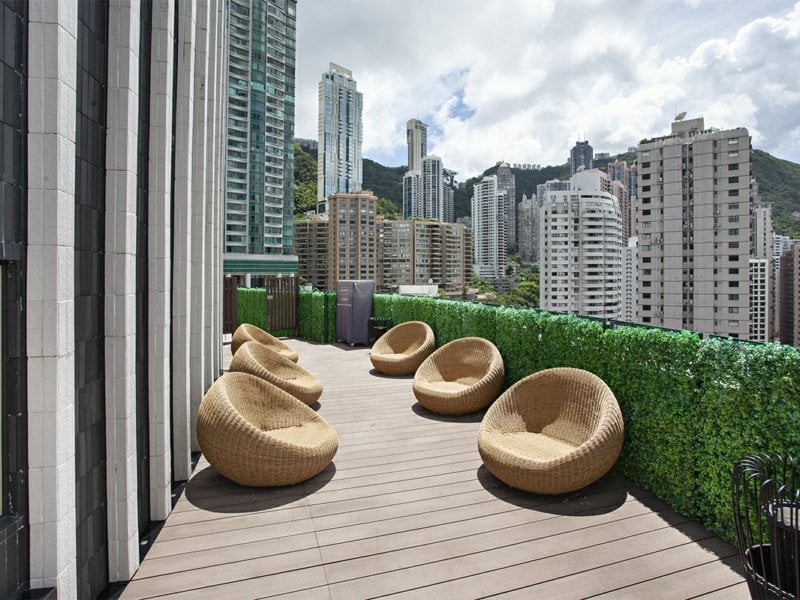 https://img.propertyraptor.com/cdn-cgi/imagedelivery/KD5bF_AFL0JDTbKLWF7z9g/ap8/ap8_001/hornet/prp/img/fb9abee50d2e30f98997064990f2a8ad.jpg/public