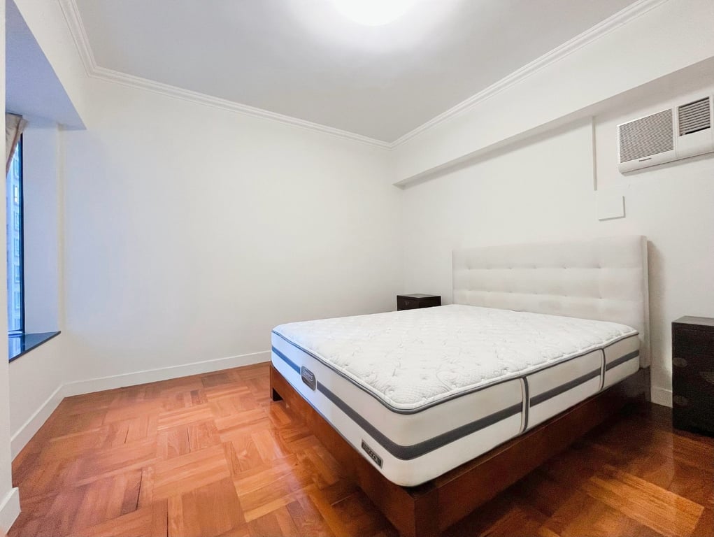 https://img.propertyraptor.com/cdn-cgi/imagedelivery/KD5bF_AFL0JDTbKLWF7z9g/ap8/ap8_001/hornet/prp/img/fc1b6ee9cef44eedf155d44ff74d4823-wtm.jpg/public