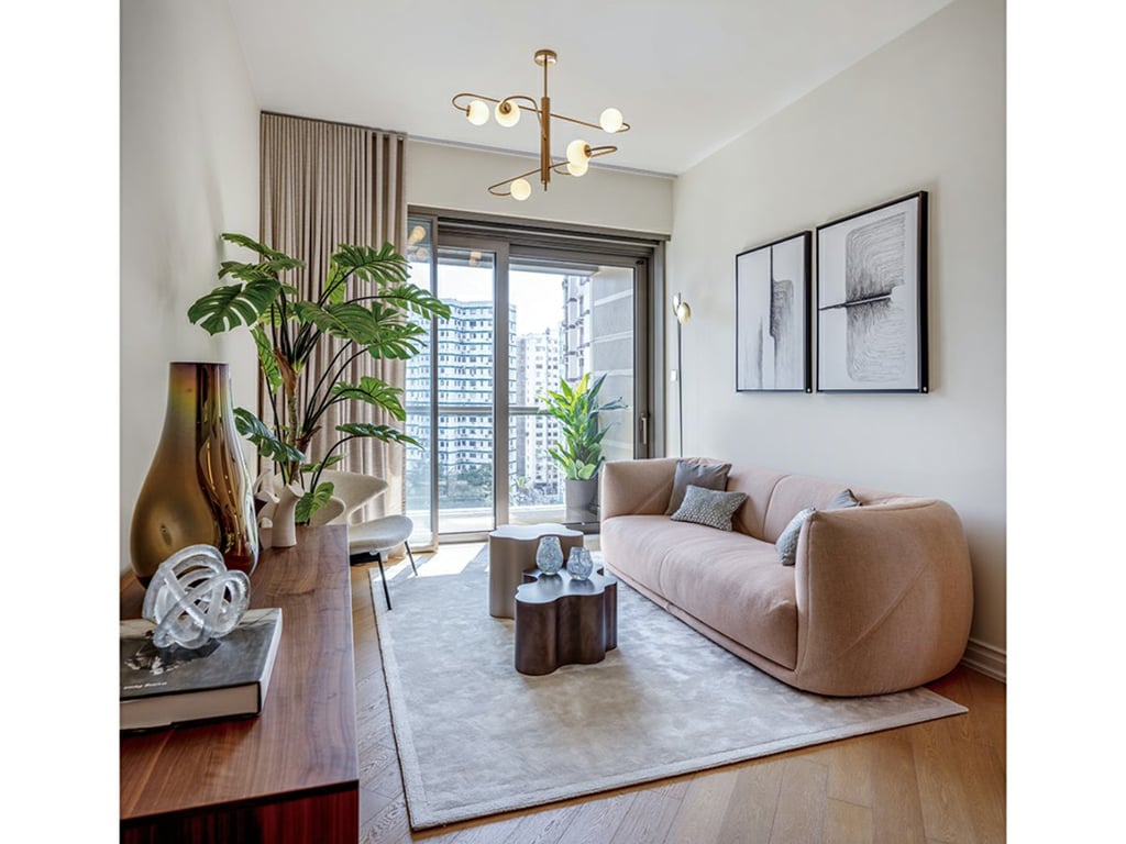 https://img.propertyraptor.com/cdn-cgi/imagedelivery/KD5bF_AFL0JDTbKLWF7z9g/ap8/ap8_001/hornet/prp/img/fc23a0067445957936e3e3f1e0624495.jpg/public
