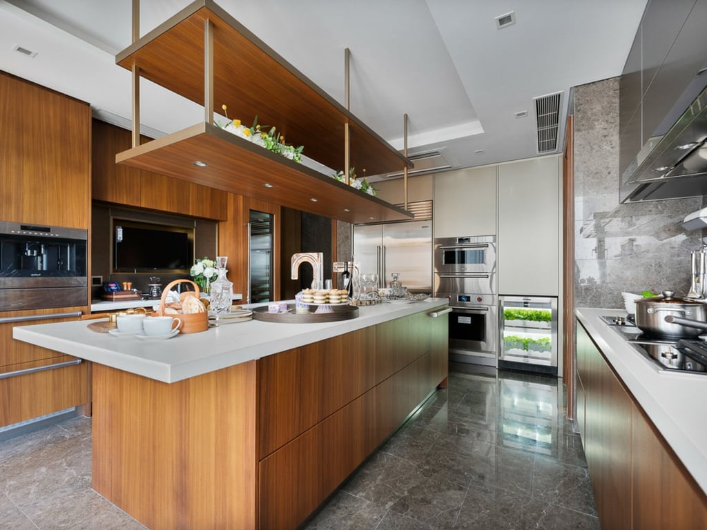 https://img.propertyraptor.com/cdn-cgi/imagedelivery/KD5bF_AFL0JDTbKLWF7z9g/ap8/ap8_001/hornet/prp/img/fce62c2ebefaeac4e2ce3a9f59ddf0e9-wtm.jpg/public