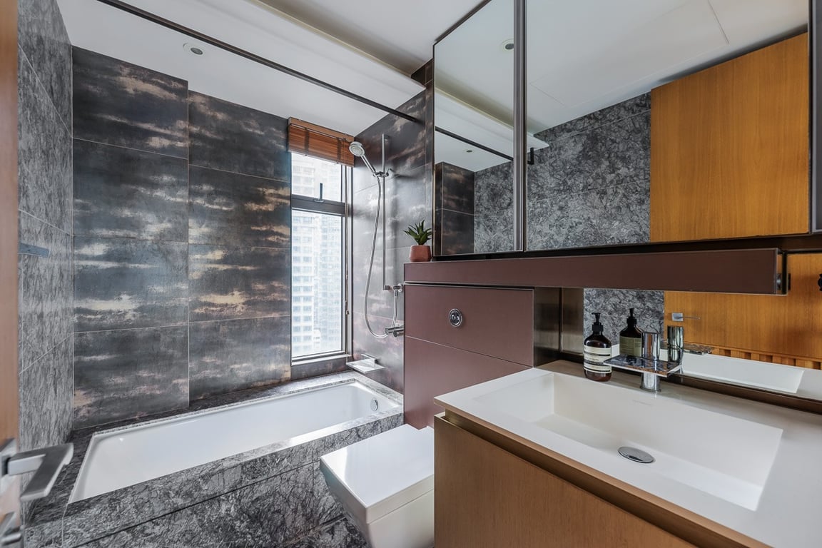 https://img.propertyraptor.com/cdn-cgi/imagedelivery/KD5bF_AFL0JDTbKLWF7z9g/ap8/ap8_001/hornet/prp/img/fda85ecc35baafd13915f6a0a1405f7d-wtm.jpg/public