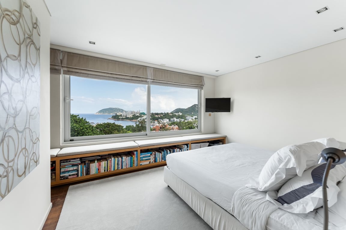 https://img.propertyraptor.com/cdn-cgi/imagedelivery/KD5bF_AFL0JDTbKLWF7z9g/ap8/ap8_001/hornet/prp/img/fdac4f7179f2116536d68087ea20cf08-wtm.jpg/public
