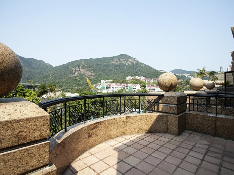 https://img.propertyraptor.com/cdn-cgi/imagedelivery/KD5bF_AFL0JDTbKLWF7z9g/ap8/ap8_001/hornet/prp/img/fdcf09f2804bf90d4539df02d735a034.jpg/public