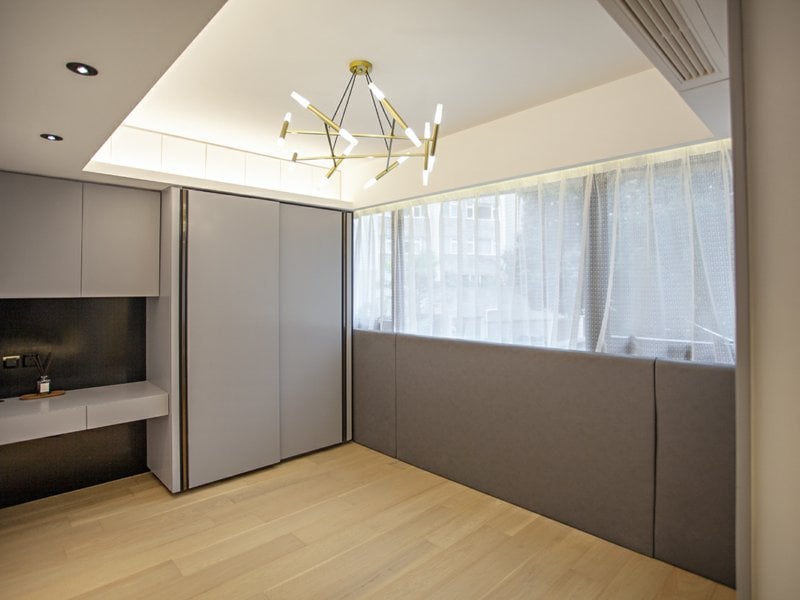 https://img.propertyraptor.com/cdn-cgi/imagedelivery/KD5bF_AFL0JDTbKLWF7z9g/ap8/ap8_001/hornet/prp/img/fe034f7beb16cb7d64854560b6df96d9.jpg/public