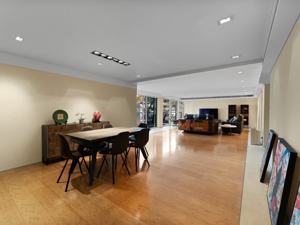 56 Repulse Bay Road
